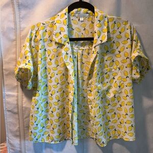 Abound Lemon Print Short Sleeve Blouse
